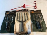 3 New Fish Spears 1 Rod Holder2 Paddles
