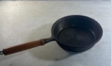 7 Inch Rod Iron Skillet With Wooden Handle