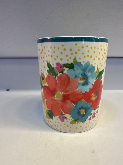 Ceramic Utensil Holder With Flower Design