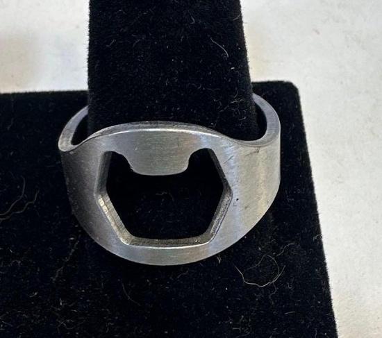 Mens Metal Ring Size 16