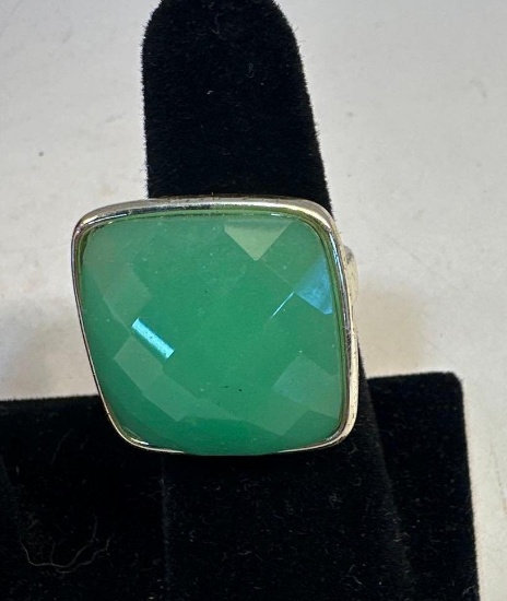 Costume Jewelry Gold Plated/ Green Stone Ring Size 7