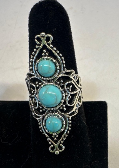 Silver / Turquoise Ring Size 8