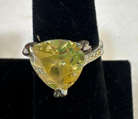 Silver Plated / Yellow Stone Ring Size 7