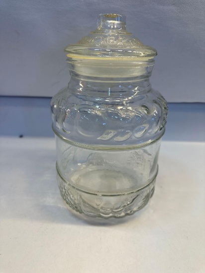 Clear Glass Cookie Jar With Lid