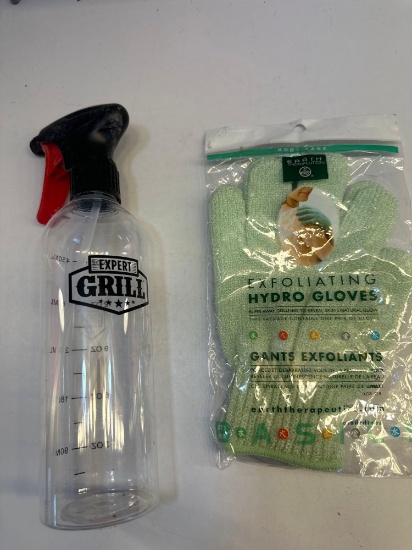 New Expert Grill Spray Bottle/ New Earth Therapeutics Exfoliating Hydro Gloves