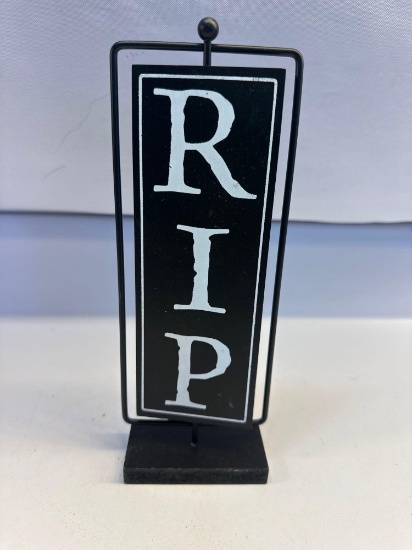 Halloween Home Decor Sign