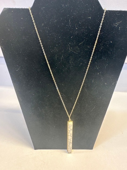 Costume Jewelry Gold Necklace With White / Gold Charm