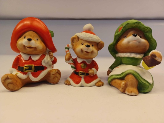 Vintage Homco Christmas Bear Family