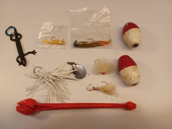 Miscellaneous Vintage Fishing Tackle 8