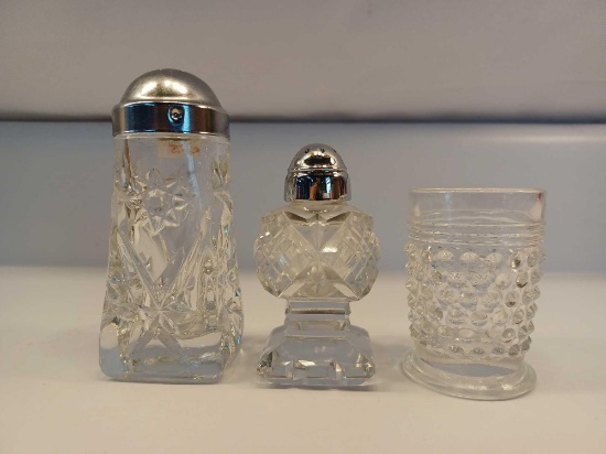 Salt/Pepper Shakers and Toothpick Holder