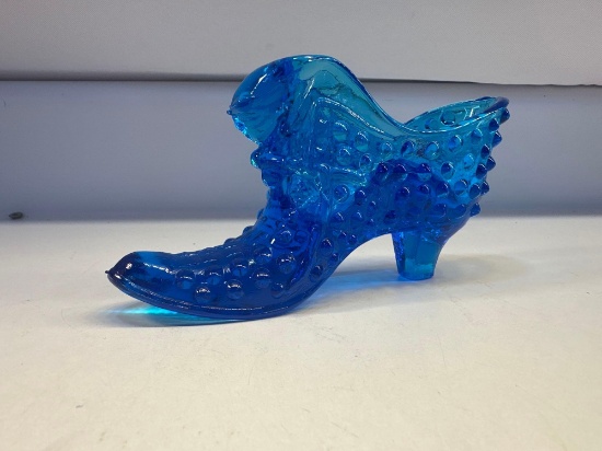 Vintage Fenton Shoe / Slipper Cat Hobnail Blue 6 x 3 Inches