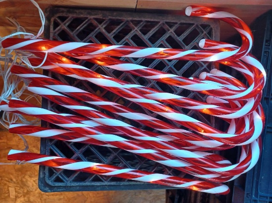 Candy Cane Pathway Marker Lights