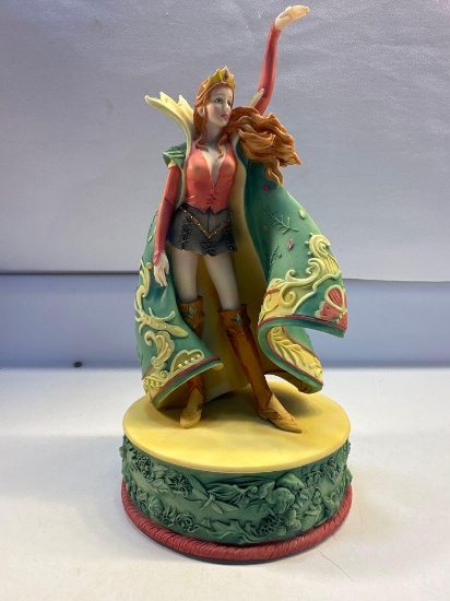Vintage Fantasy Statue Amberwood Aubrey The Heroine Musical Box