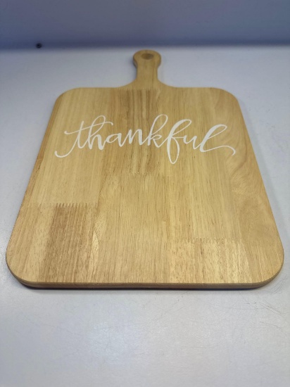 Wooden Thankful Cutting Broad With Handle