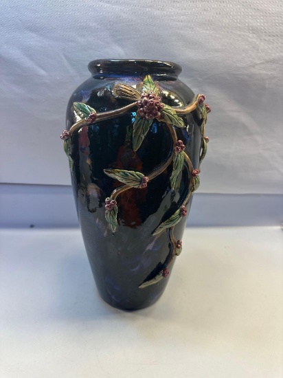 Art Pottery Ceramic Blue Dip Glaze With Grape Vines