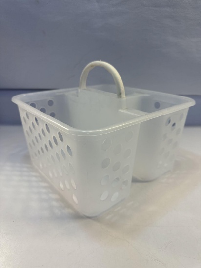 Plastic Divided Shower Caddy With Handle