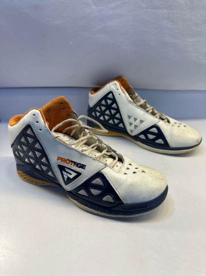Mens Protege Running Shoes Size 12