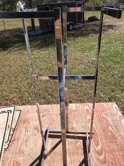 Adjustable Clothes Rack Metal