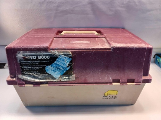Vintage Plano 8606 Tackle Box