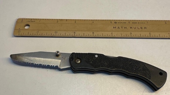 Black Handle Stainless Steel Blade Pocket Knife