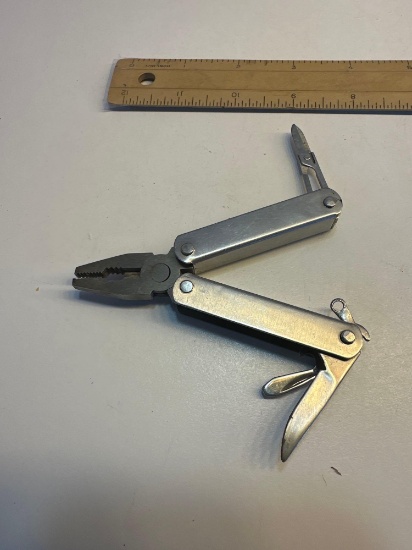 Multi Tool Knife