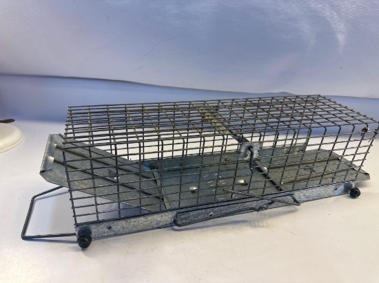 Havahart Live Animal Cage Trap