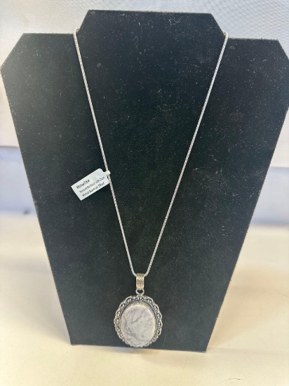 New Metal German Silver Howlite Pendant Necklace With Chain