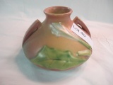 ROSEVILLE THORNAPPLE VASE 1930S 698-4  MINT