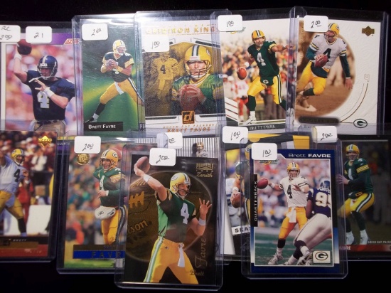 Brett Favre Nfl Football Hall Of Fame Football Card Mint In Top Loader