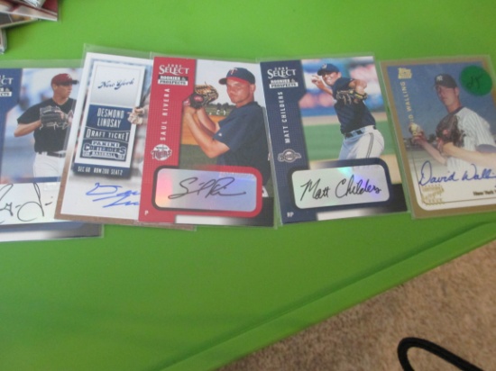 Lot Of 5 Baseball Signiture Cards