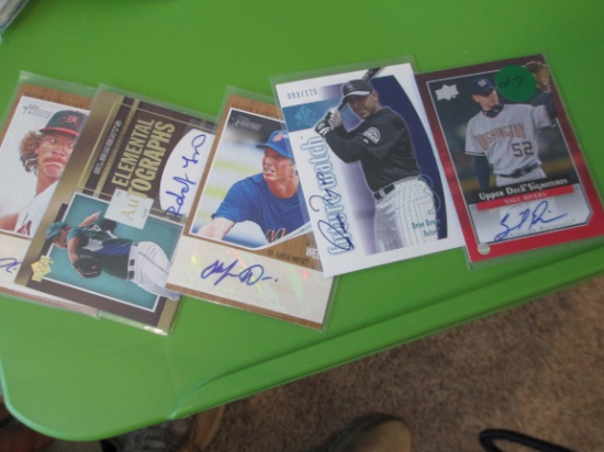Lot Of 5 Baseball Signiture Cards