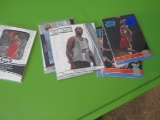 Lot Of (10) Basketball Cards