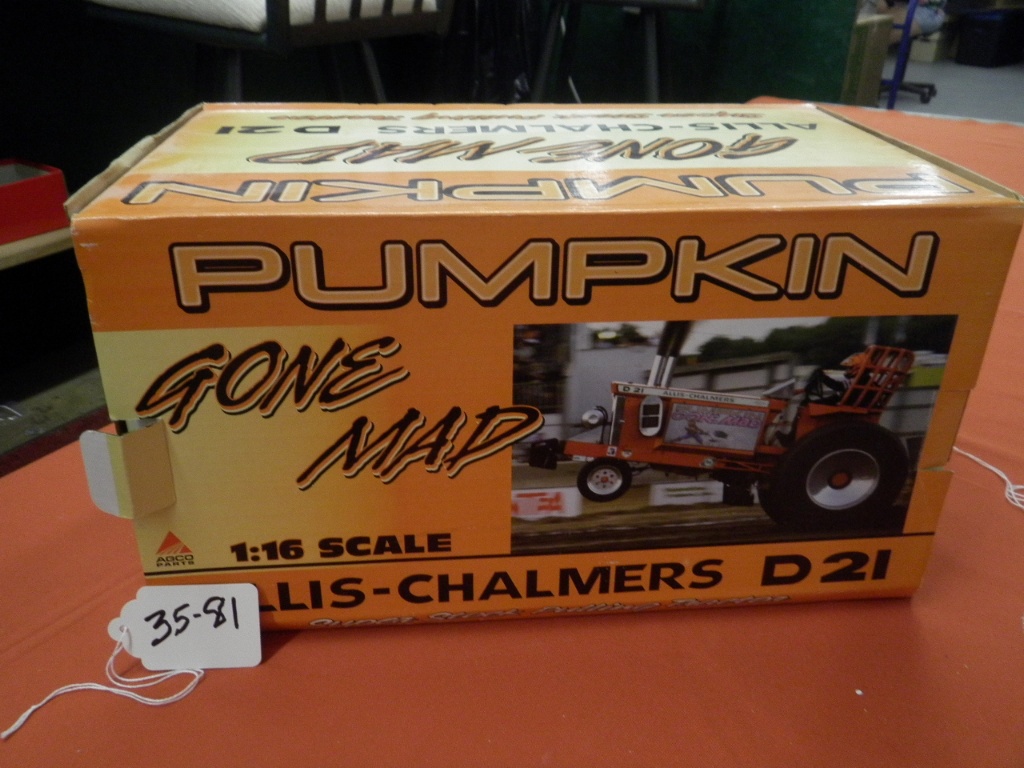 A C D21 Pumpkin Gone Mad Pulling Tractor Art Antiques Collectibles Toys Hobbies Diecast Toy Vehicles Online Auctions Proxibid A C D21 Pumpkin Gone Mad Pulling Tractor Art Antiques Collectibles Toys Hobbies Diecast Toy Vehicles Online Auctions Proxibid