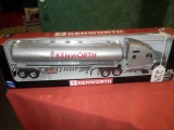 KENWORTH SEMI W/ TANK