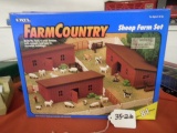 FARM COUNTRY SHEEP FARM SET 84 PC. ERTL