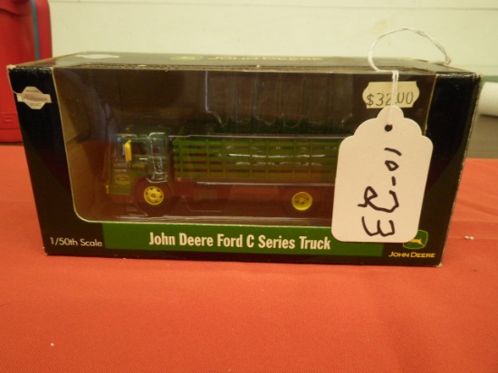 JOHN DEERE FORD C SERIES TRUCK 1/50th SCALE