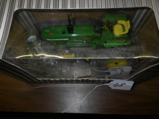 RESTORATION TRACTOR JOHN DEERE 4020 & ACCCESSORIES