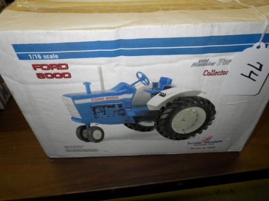 FORD 8000 TRACTOR C.E. 1/16 SCALE