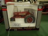 INTERNATIONAL HARVESTER 450 FARMALL TRACTOR