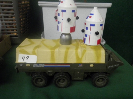 G.I.JOE 7TH TRANSPORT 1983 ADDED A ROCKET