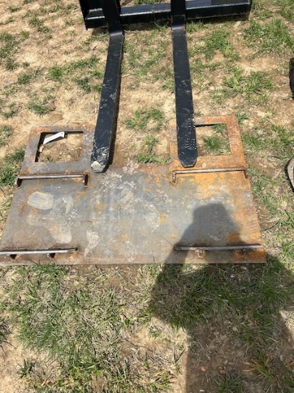 Skid Loader Plate