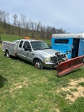 XLT350 with Snow Plow