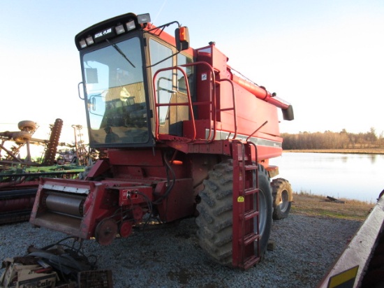 Case 1680 Combine