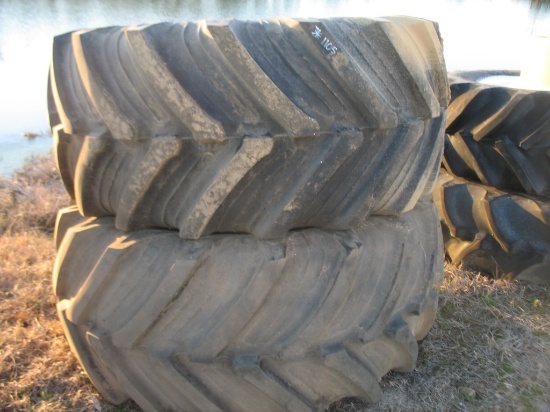(2) 800/65 R 32 Tires