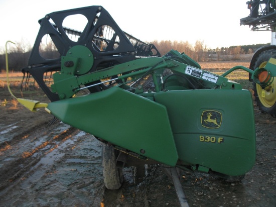 JD 930F Header