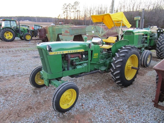 John Deere 1010 Tractor