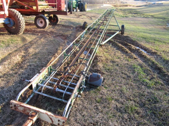 Hay Elevator