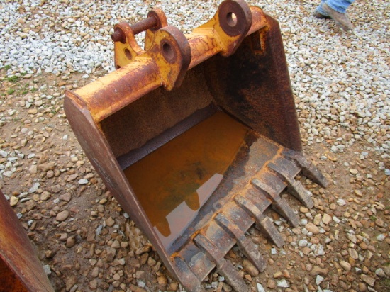 36" Case Bucket