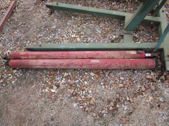 (2) Hyd. Cylinders