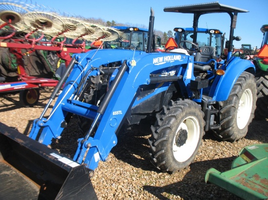NH T4.75 w/ 655 Loader